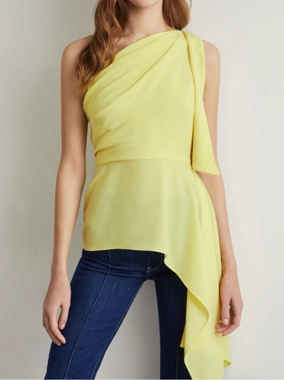 BCBG MaxAzria Yellow asymmetrical one shoulder draped blouse | Size XXS
